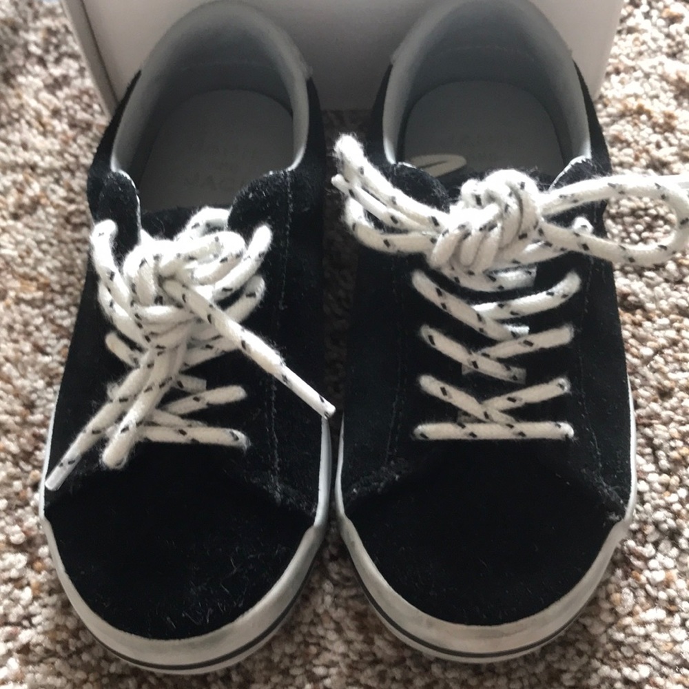 Janie and jack toddler shoes size 9